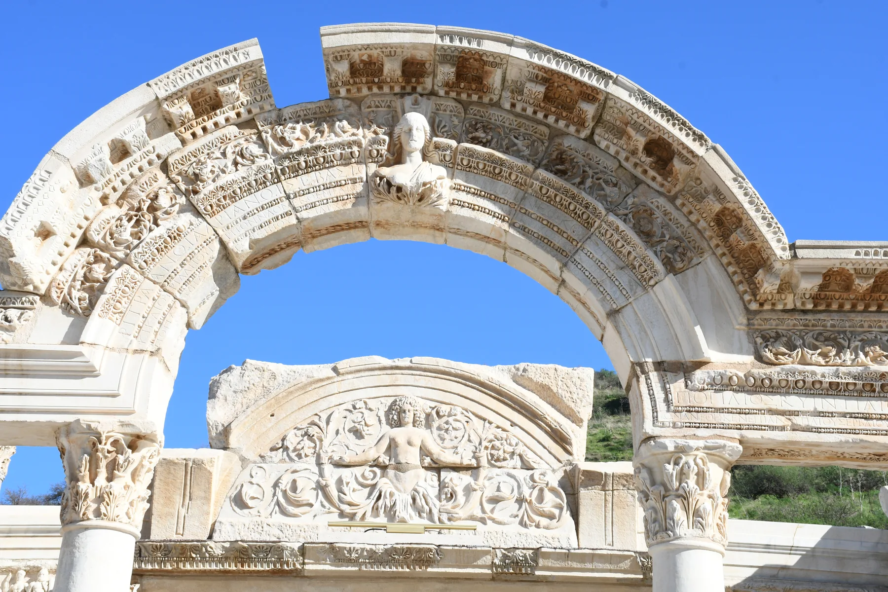 Ephesus hadrian temple