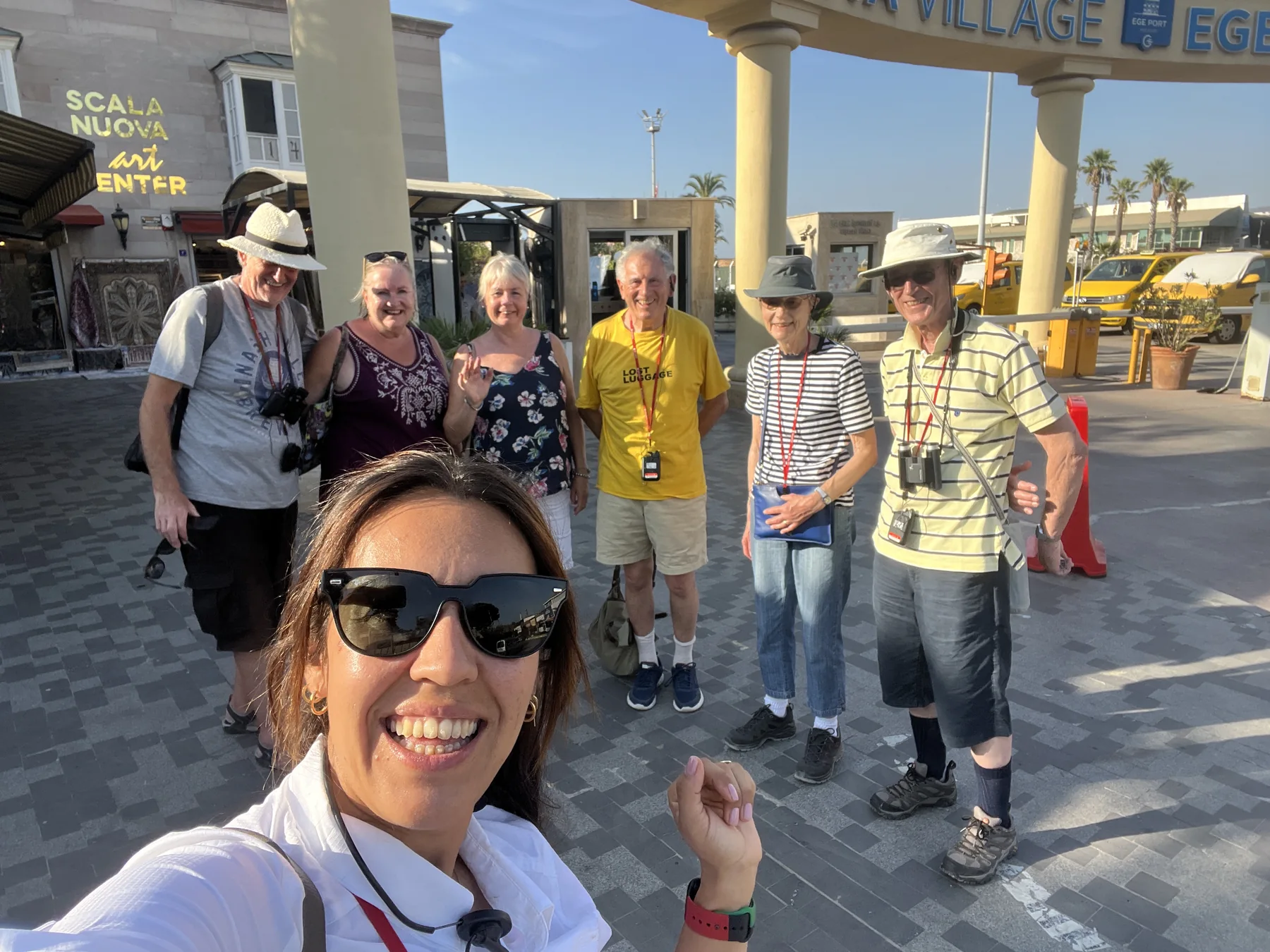 Eda with travelers at Kusadasi Cruise Port